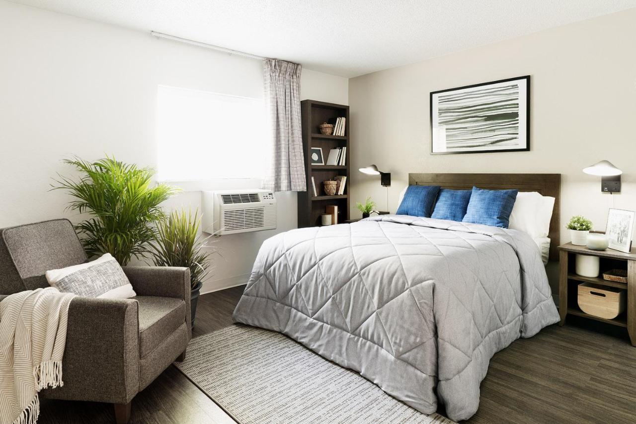 Intown Suites Extended Stay Arlington Tx - Oak Village Buitenkant foto