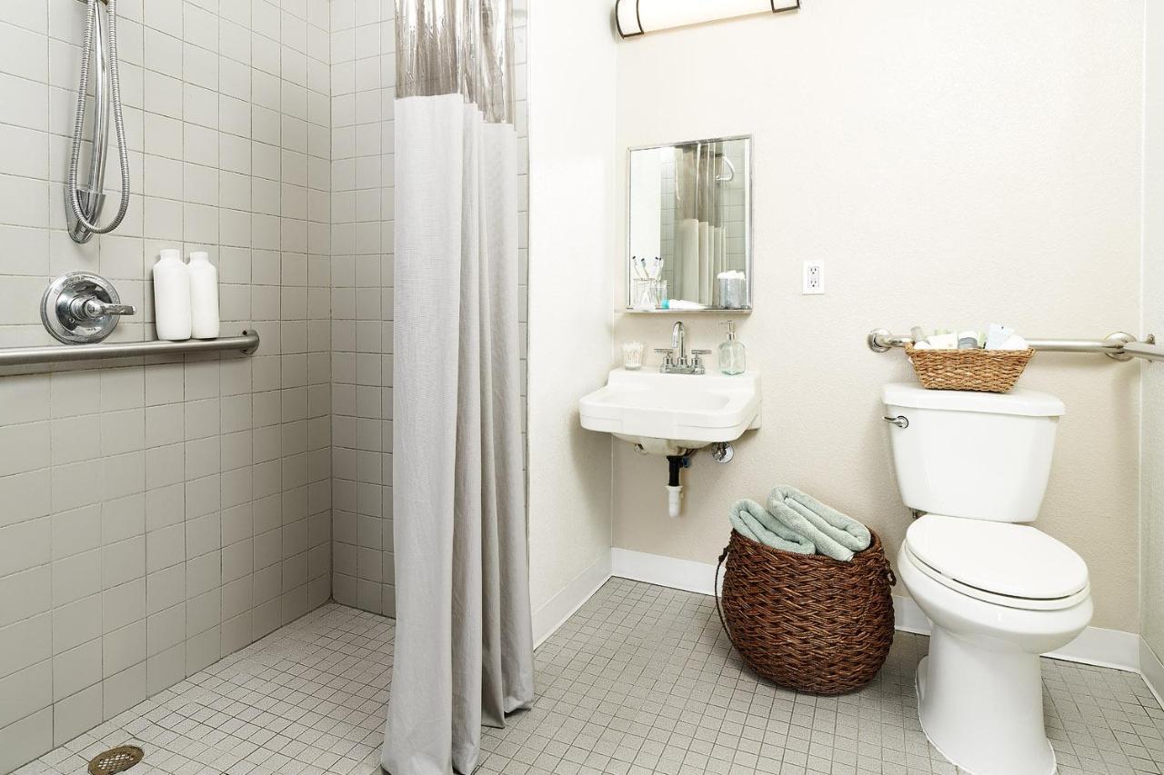 Intown Suites Extended Stay Arlington Tx - Oak Village Buitenkant foto