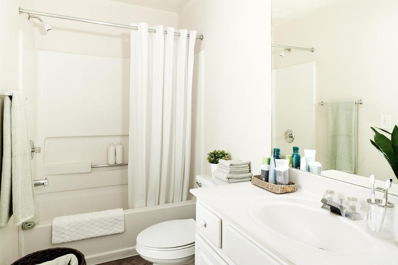 Intown Suites Extended Stay Arlington Tx - Oak Village Buitenkant foto